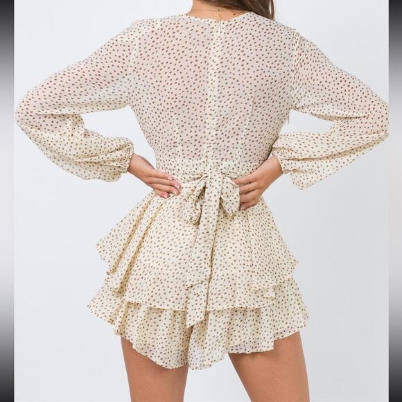 NWT Princess Polly String of Love Cream and Brown Printed Ruffle Romper- Size 8 - Picture 4 of 7
